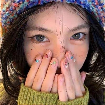 丑小鸭的天鹅湖